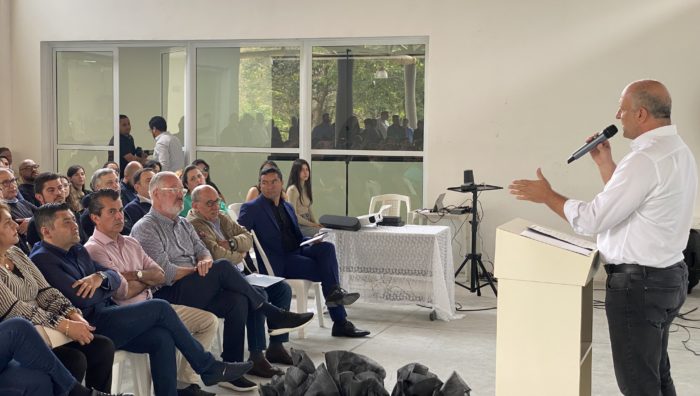 Prefeito reforça pedido de desassoreamento do rio Tietê no trecho de Suzano