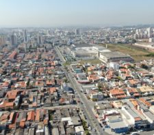 Prefeito anuncia prolongamento da avenida Senador Roberto Simonsen