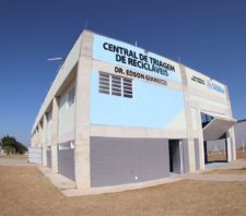 Suzano realiza cadastramento de catadores de recicláveis
