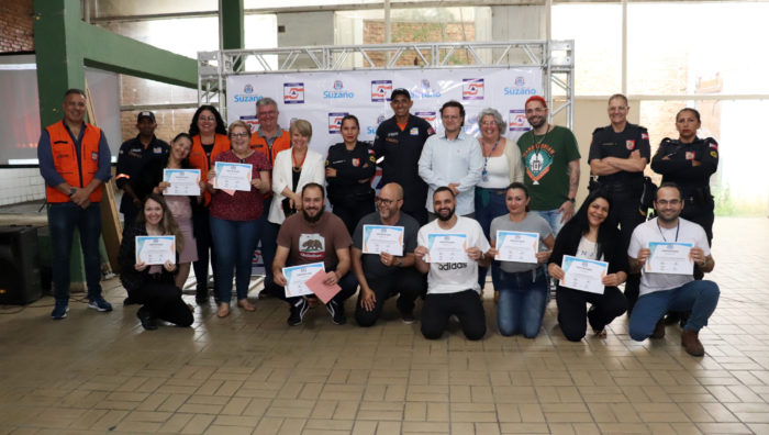 Defesa Civil promove formação para servidores do Cras Centro
