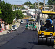 Manutenção dá continuidade a melhorias viárias no Parque Palmeiras e Jardim Brasil