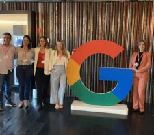 Prefeito de Suzano se reúne com representantes da Google