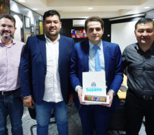 Suzano fecha parceria com universidade para atuação de estagiários em medicina