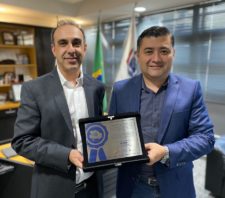 Suzano recebe selo Connected Smart Cities em evento na capital