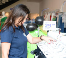 Procon Suzano faz fiscalização no comércio durante Black Friday