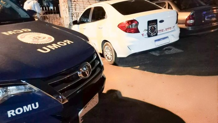 GCM dispersa baile funk, apreende moto e localiza carro roubado