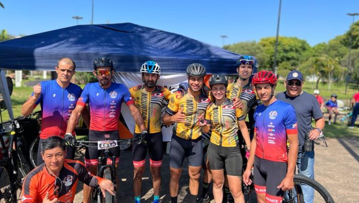 Esportes parabeniza suzanenses por premiação na Copa São Paulo de Mountain Bike