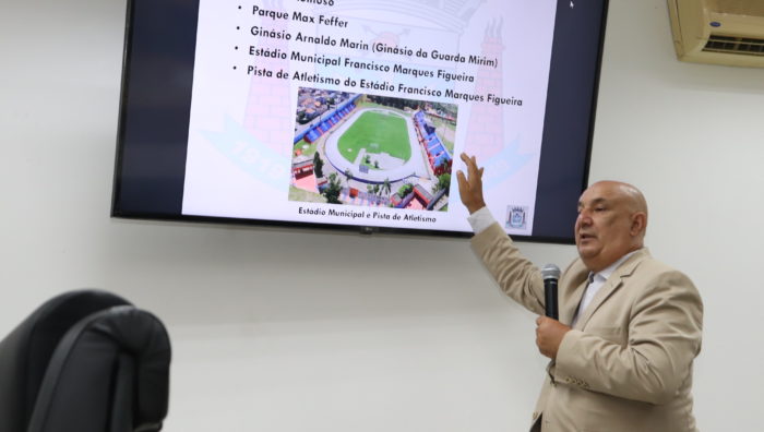 Secretaria Municipal de Esportes e Lazer presta contas à Câmara de Vereadores