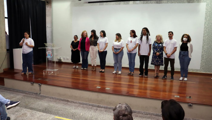 Prefeito participa da celebração de três anos de funcionamento do Cravi em Suzano
