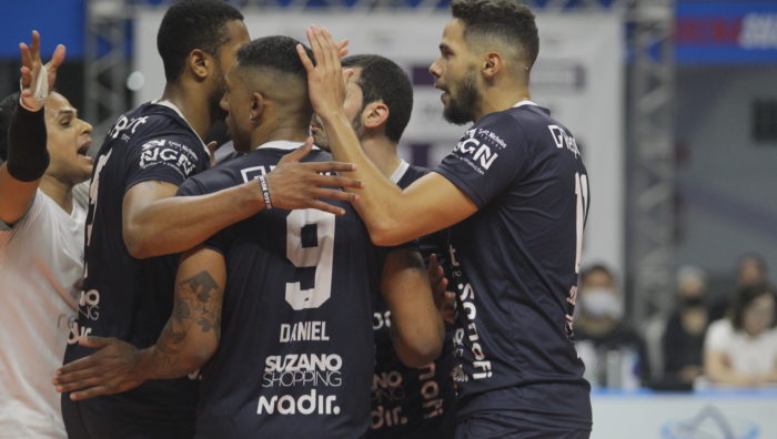 Fundo Social promove nova troca de ingressos para jogo do Suzano Vôlei