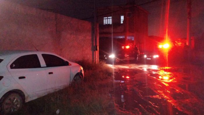 GCM localiza carro roubado e recebe elogios do proprietário