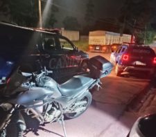 GCM localiza motocicleta e detém suspeito dez minutos após assalto