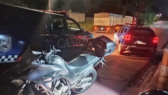 GCM localiza motocicleta e detém suspeito dez minutos após assalto