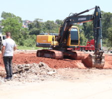 Prefeito faz vistoria em obras de pavimentação na região norte