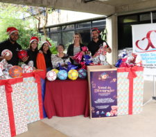 Fundo Social recebe 290 brinquedos da agência Phoenix Publicidade