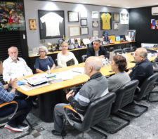 Imobiliária recebe homenagem da prefeitura pelos 40 anos de atuação em Suzano
