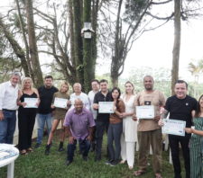 Prefeito prestigia formatura de 65 jovens em cursos profissionalizantes na região norte