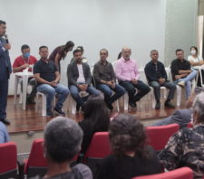 Suzano entrega 69 matrículas de regularização fundiária a moradores do Jardim Belém