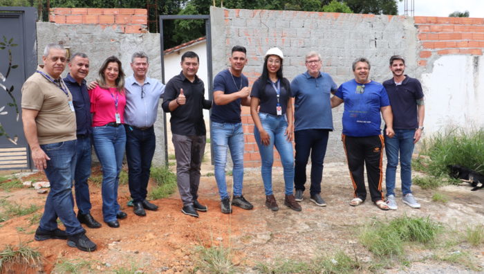 Famílias do Caulim e Novo Horizonte são contempladas com água encanada