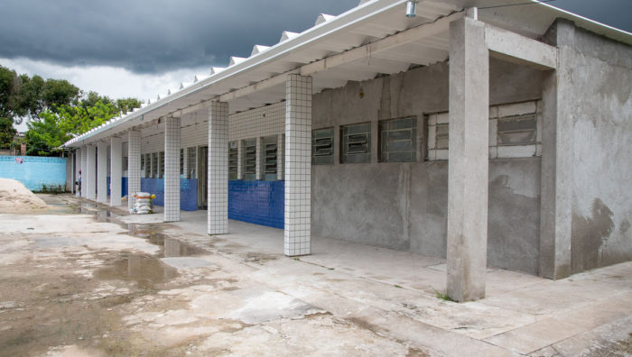 Secretário de Saúde vistoria obras na UBS do Jardim Vitória