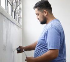 Janeiro começa com serviços de zeladoria em três escolas municipais