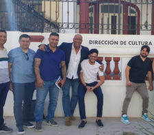 Em 1ª dia de visita a Cuba, prefeito se reúne com diretor de Município de Cultura de Plaza