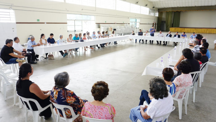 Prefeito se reúne com representantes de entidades nipo-brasileiras