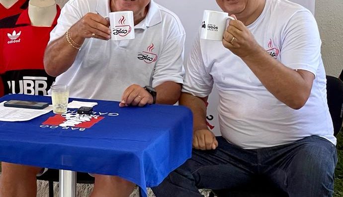 Secretário de Esportes se encontra com Zico no Rio de Janeiro