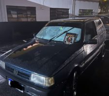 Romu prende suspeito de furto no centro e recupera carro roubado em Palmeiras