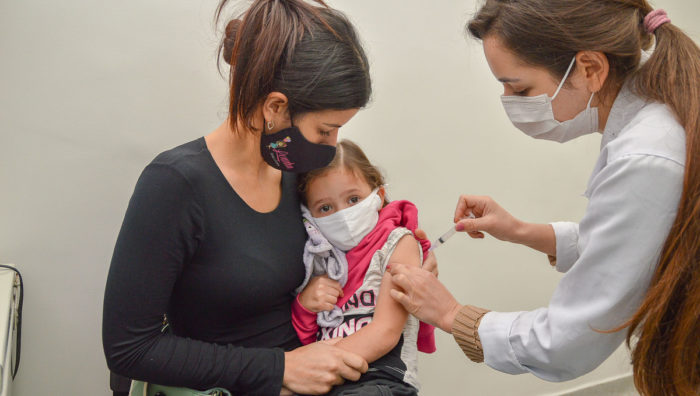 Suzano disponibiliza vacina contra Covid-19 para crianças de seis meses a 2 anos