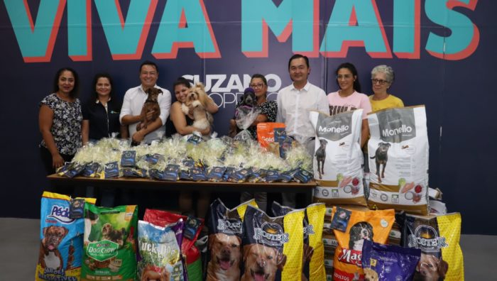 Iniciativa da Prefeitura arrecada 350 quilos de ração para cães e gatos
