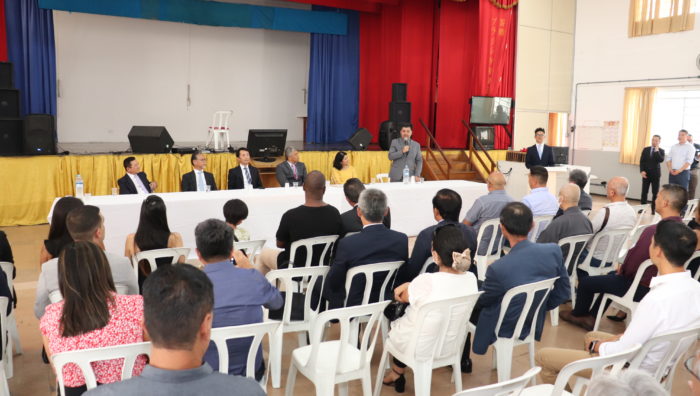 Embaixador do Japão no Brasil se encontra com prefeito de Suzano