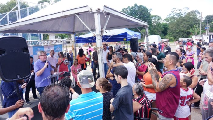 Secretário assina ordem de serviço para recapeamento da rua Maria José de Campos