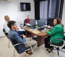 Secretário de Governo apresenta demandas de Suzano à deputada federal Maria Rosas