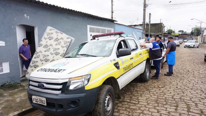 Suzano arrecada mais de duas toneladas de alimentos para vítimas da chuva