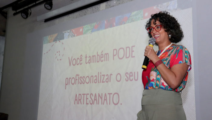 Prefeitura promove palestra para potencializar vendas de artesãos suzanenses