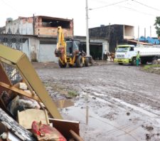 Ações de manutenção e zeladoria abrangem toda a cidade no final de semana