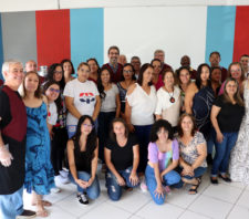 Secretaria de Manutenção presta homenagem a servidoras