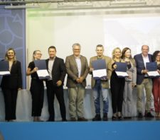 Profissionais da rede municipal de educação concluem pós-graduação em Gestão Escolar