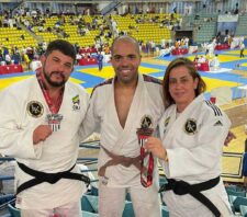 Judô suzanense conquista duas medalhas em principal competição do Estado