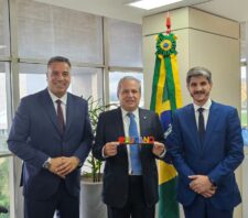 Secretários municipais vão a Brasília e apresentam demandas ao governo federal