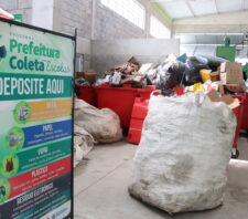 Ação com paróquias arrecada cem quilos de recicláveis para Central de Triagem do Miguel Badra