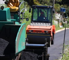 Prefeitura conclui pavimentação de ruas no Parque Samambaia