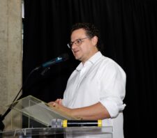 Secretaria de Assistência Social renova termos de parceria com oito entidades