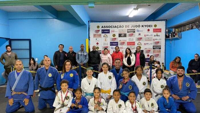 Judocas de Suzano se destacam em torneio estadual