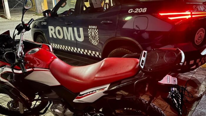 Duas motos são retiradas de circulação após atuação da Romu no final de semana
