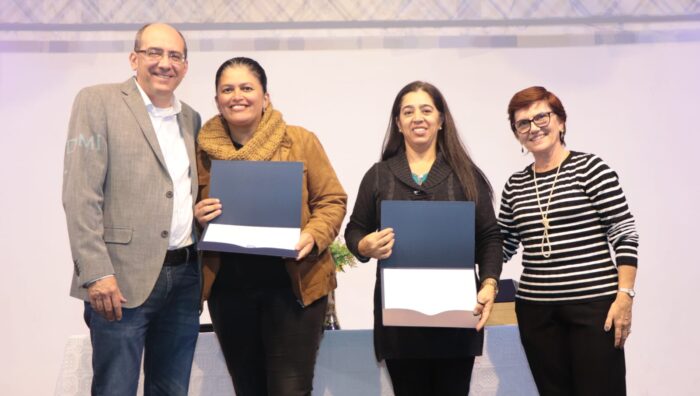 Secretaria entrega certificados do curso ‘Trilha da Aprendizagem em Gestão Escolar’