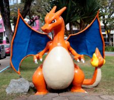 Praça dos Expedicionários e esculturas de Pokémon são revitalizadas