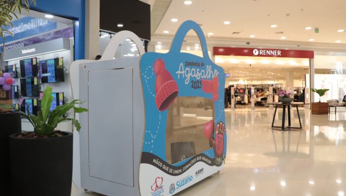 ‘Sacola Solidária’ da Campanha do Agasalho é inaugurada no Suzano Shopping