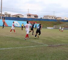 Prefeito prestigia final da divisão especial de futebol amador